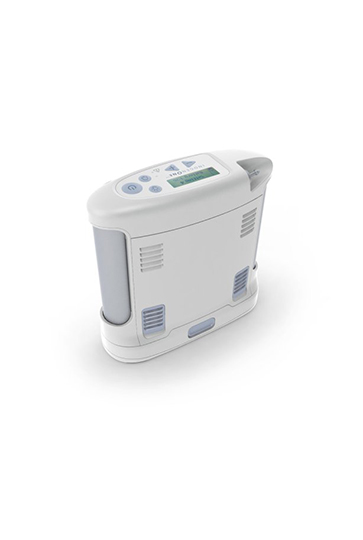 Der kompakte und leistungsstarke Sauerstoffkonzentrator Inogen One® G3 (Hersteller Inogen), vertrieben von PMT Medizintechnik GmbH, zeigt sein weißes Gehäuse mit Display und Bedientasten.